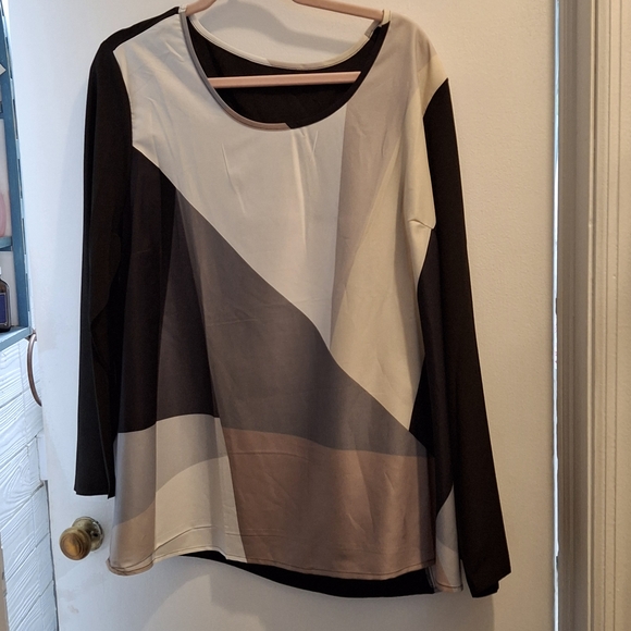 Women's OXL Colorblock Long Sleeve Top. NEW , FREE SHIPPING - Picture 1 of 4